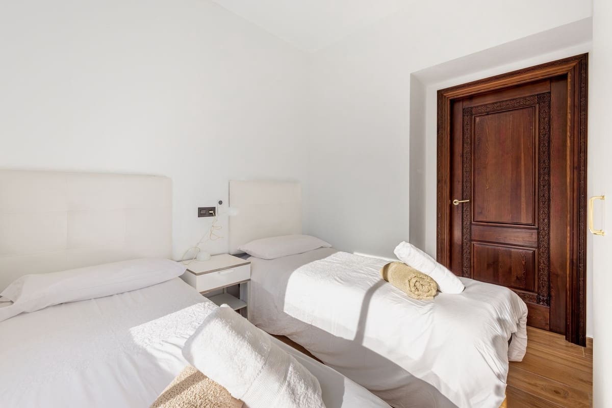 6 Zimmer Villa zu verkaufen in Alhaurin el Grande mit Pool Garage - 755.000 € (Ref: 10041672)