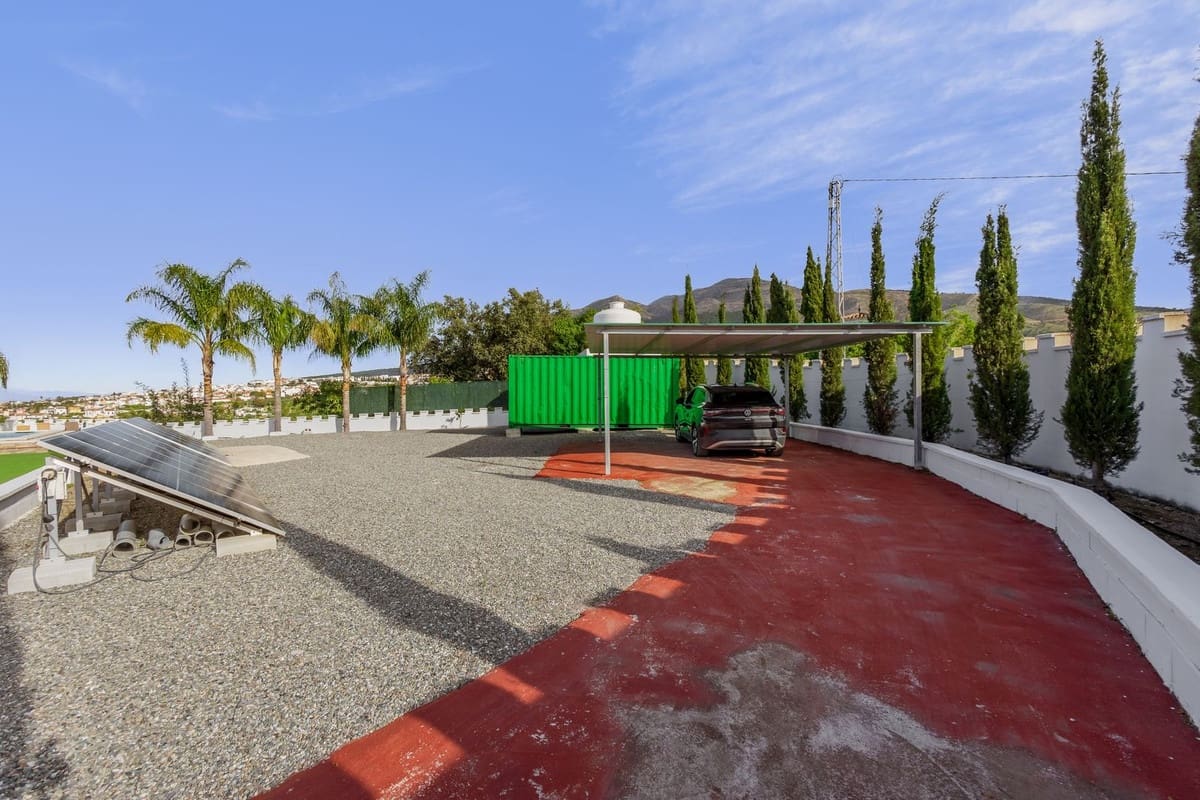 6 Zimmer Villa zu verkaufen in Alhaurin el Grande mit Pool Garage - 755.000 € (Ref: 10041672)