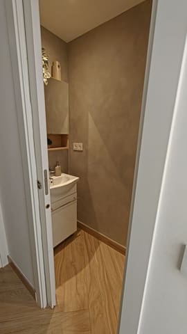 4 sypialnia Dom na sprzedaż w El Paraiso, Estepona z basenem garażem - 795 000 € (Ref: 10041673)