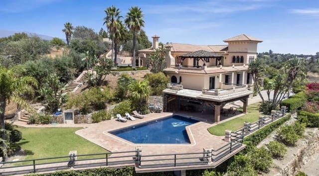 6 Zimmer Villa zu verkaufen in Estepona mit Pool Garage - 2.750.000 € (Ref: 10041674)