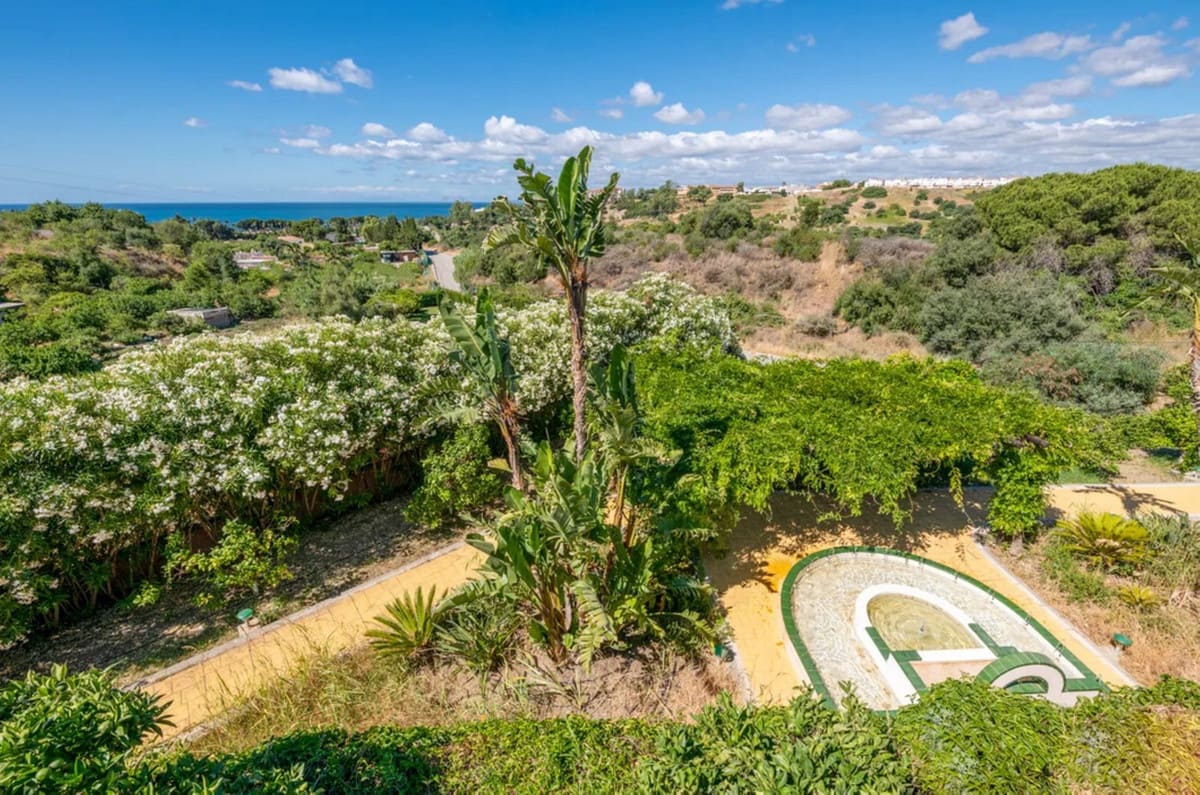 6 slaapkamer Villa te koop in Estepona met zwembad garage - € 2.750.000 (Ref: 10041674)