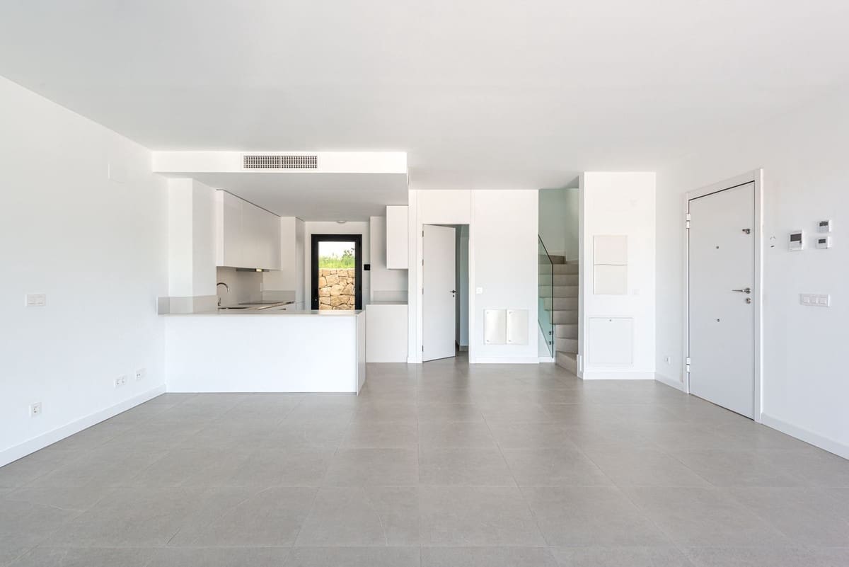 3 soverom Hus til salgs i Atalaya-Isdabe med svømmebasseng - € 749 000 (Ref: 10041675)