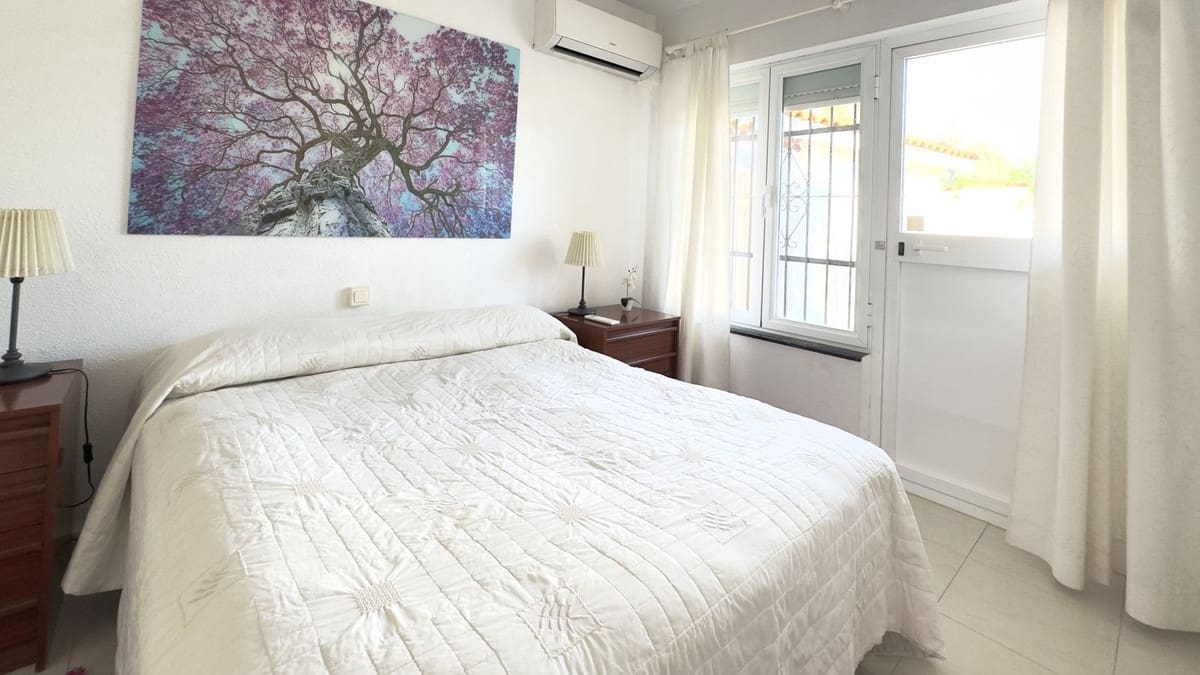 4 bedroom Villa for sale in Mijas with pool garage - € 850,000 (Ref: 10041676)