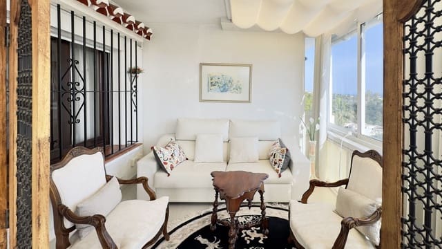 Chalet de 4 habitaciones en Mijas en venta con piscina garaje - 850.000 € (Ref: 10041676)