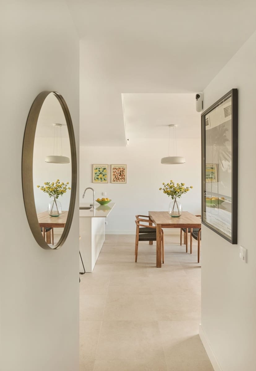 2 bedroom Apartment for sale in Estepona with pool garage - € 580,000 (Ref: 10041677)
