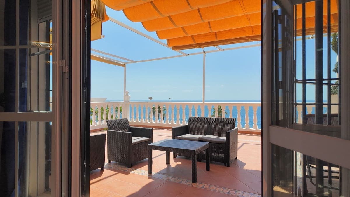 4 sovrum Hus till salu i Benalmadena med pool garage - 850 000 € (Ref: 10041678)