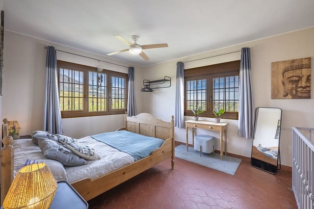 3 slaapkamer Villa te koop in Mijas Golf, Mijas met zwembad garage - € 825.000 (Ref: 10041680)