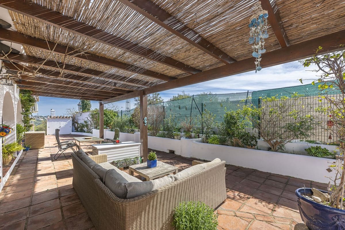 3 Zimmer Villa zu verkaufen in Mijas Golf mit Pool Garage - 825.000 € (Ref: 10041680)