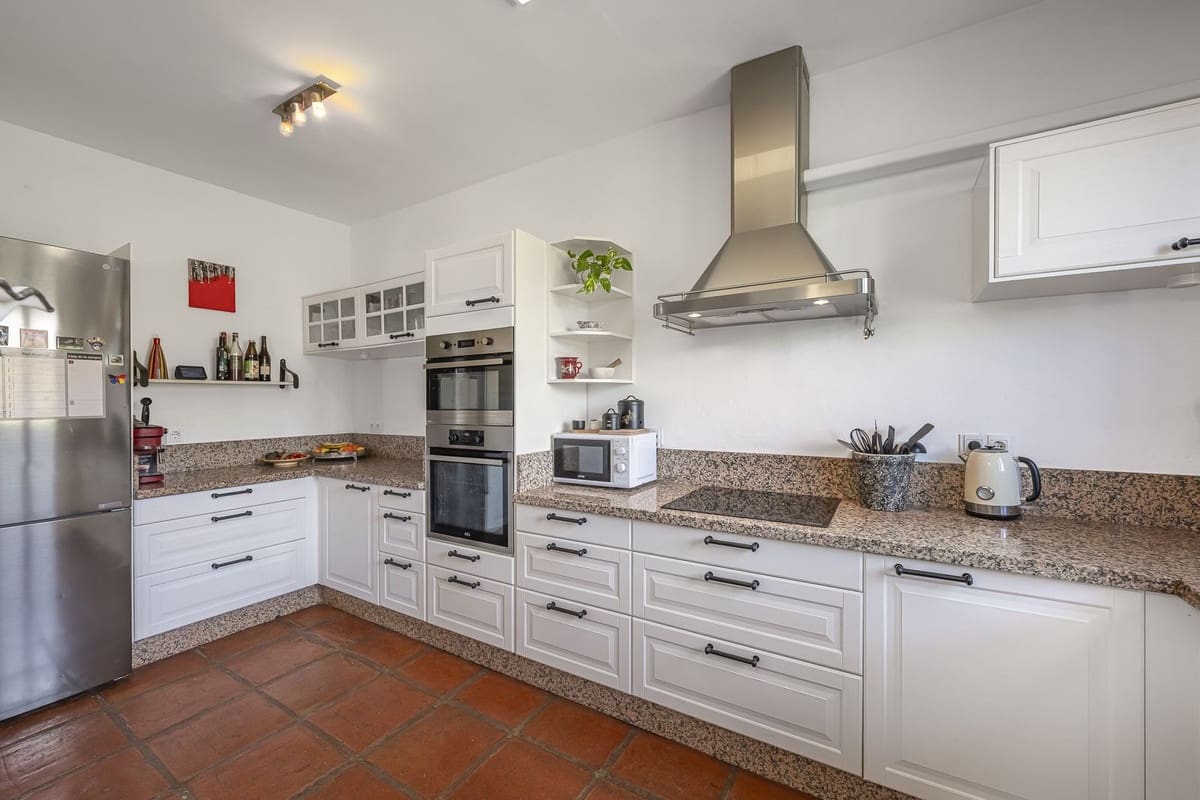 3 Zimmer Villa zu verkaufen in Mijas Golf mit Pool Garage - 825.000 € (Ref: 10041680)