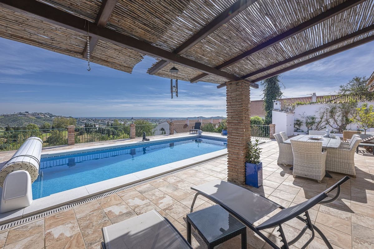 3 Zimmer Villa zu verkaufen in Mijas Golf mit Pool Garage - 825.000 € (Ref: 10041680)