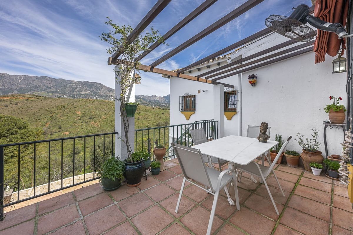 3 Zimmer Villa zu verkaufen in Mijas Golf mit Pool Garage - 825.000 € (Ref: 10041680)