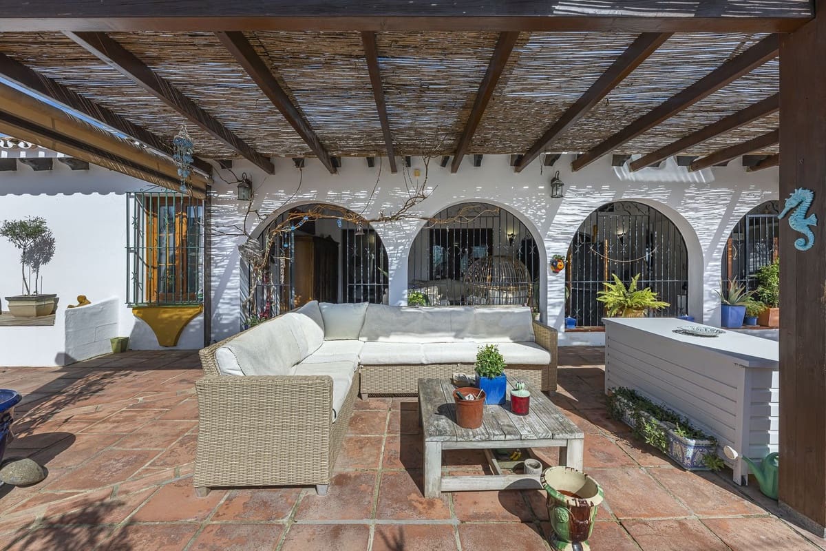 3 Zimmer Villa zu verkaufen in Mijas Golf mit Pool Garage - 825.000 € (Ref: 10041680)