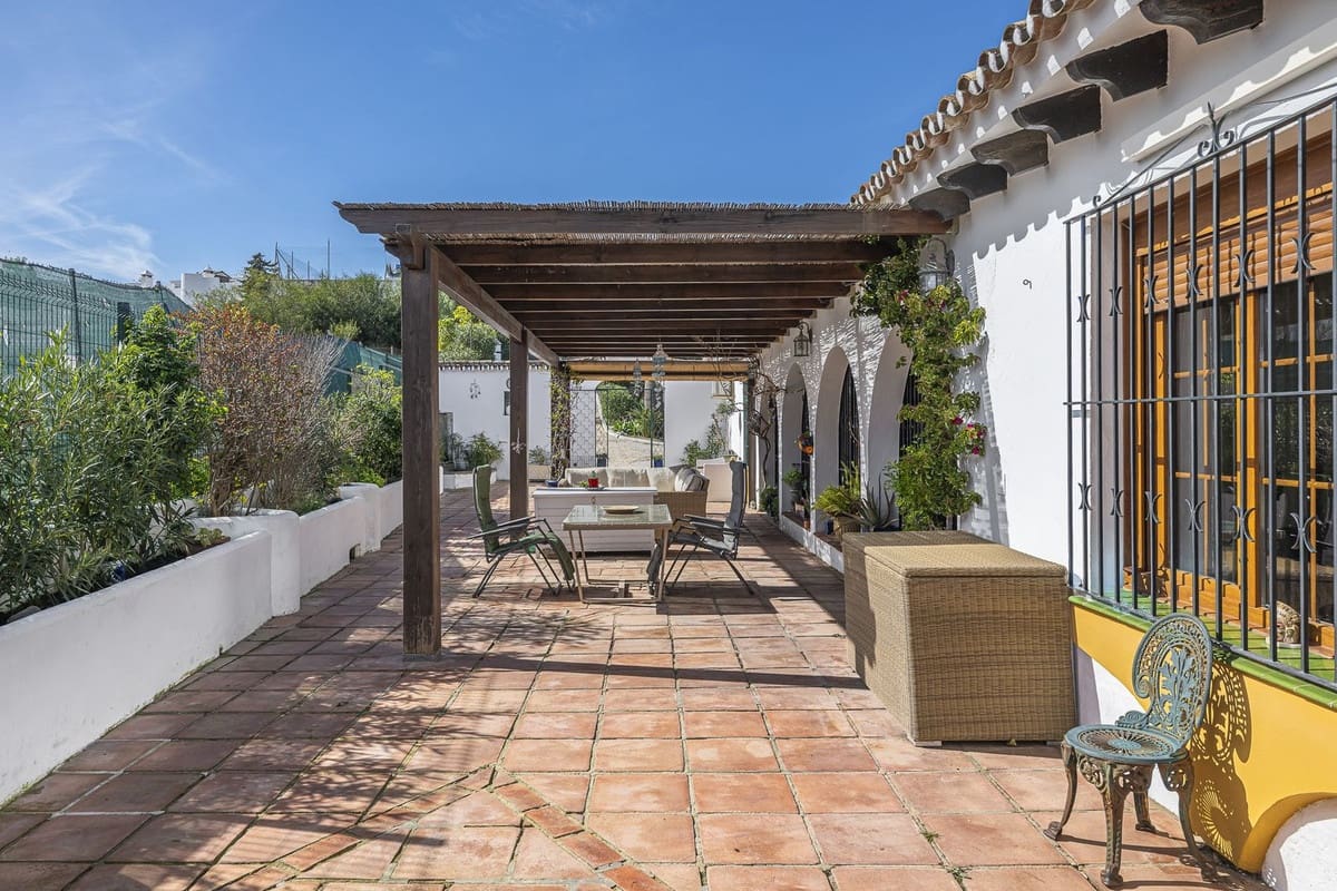 3 Zimmer Villa zu verkaufen in Mijas Golf mit Pool Garage - 825.000 € (Ref: 10041680)