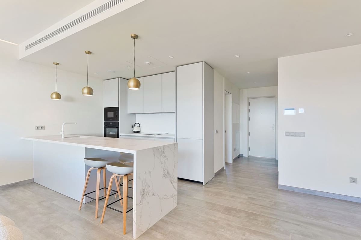 3 soveværelse Lejlighed til salg i Fuengirola med garage - € 910.000 (Ref: 10041682)