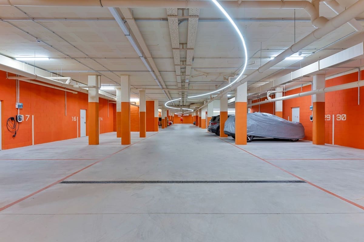 3 soveværelse Lejlighed til salg i Fuengirola med garage - € 910.000 (Ref: 10041682)