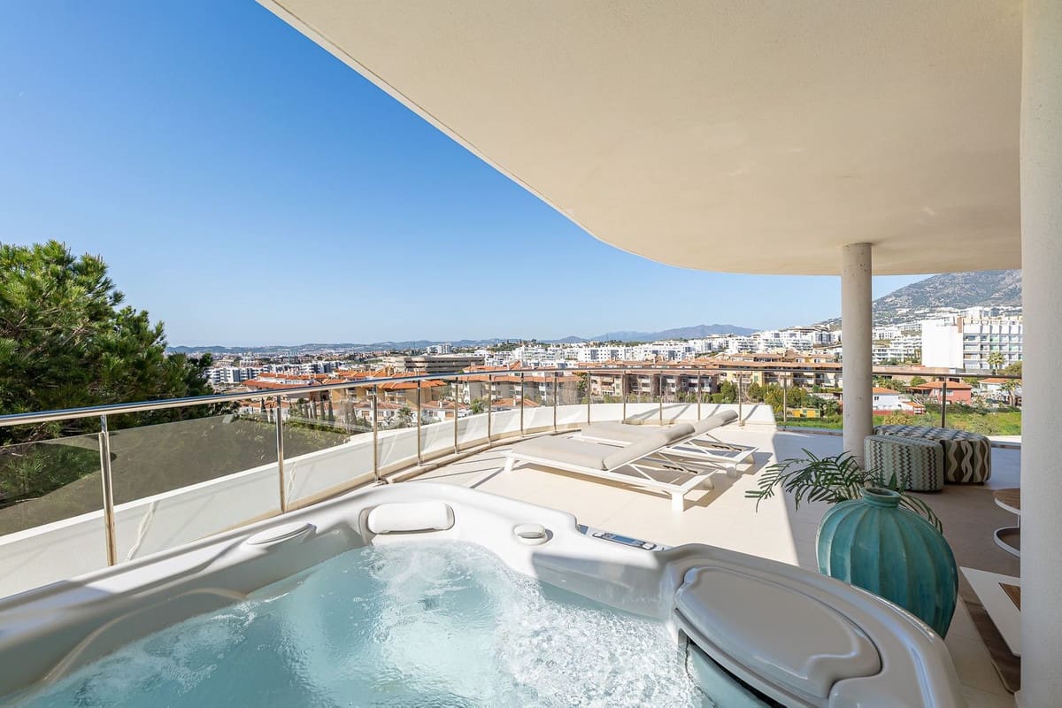 3 camera da letto Appartamento in vendita in Benalmadena con piscina garage - 899.000 € (Rif: 10041683)