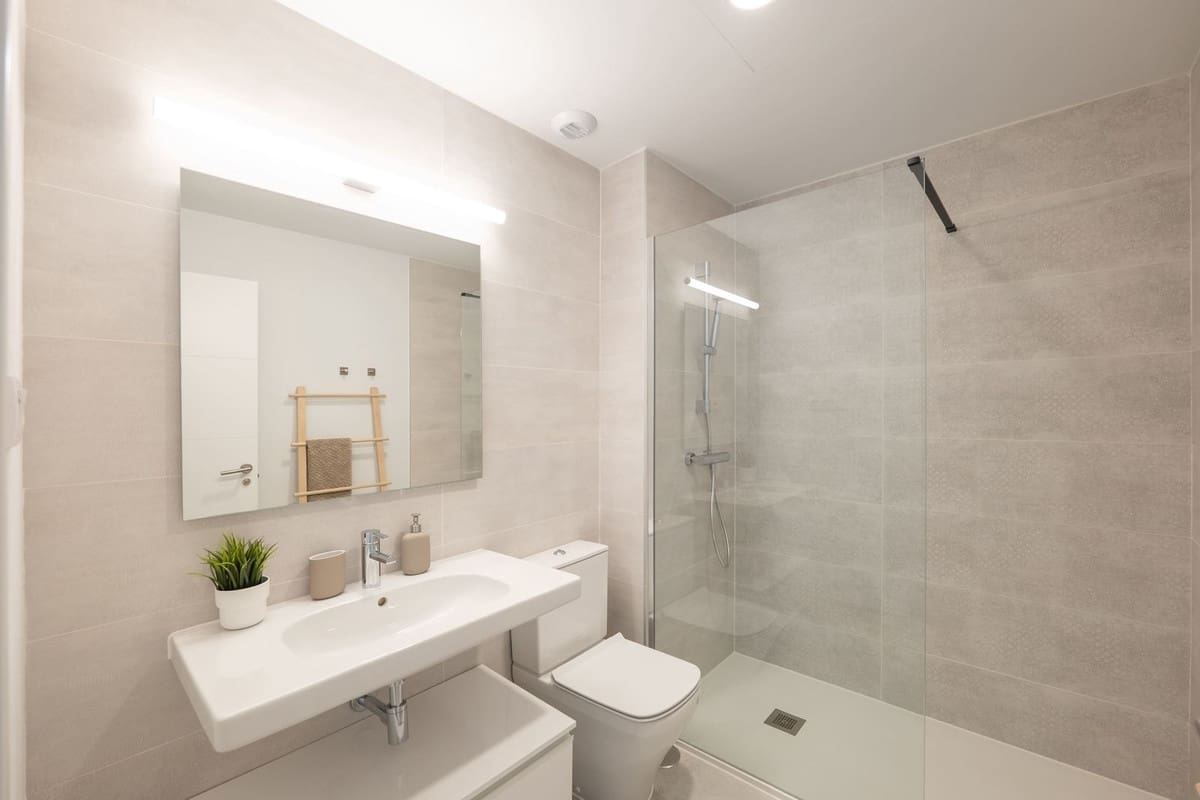 2 sypialnia Apartament na sprzedaż w Estepona z basenem garażem - 595 000 € (Ref: 10041687)