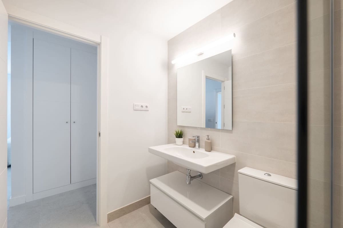 2 sypialnia Apartament na sprzedaż w Estepona z basenem garażem - 595 000 € (Ref: 10041687)
