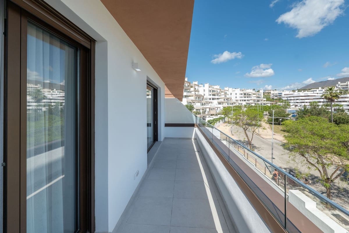2 sypialnia Apartament na sprzedaż w Estepona z basenem garażem - 595 000 € (Ref: 10041687)