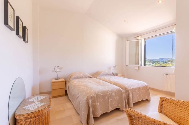 4 makuuhuone Huvila myytävänä paikassa Mijas Golf, Mijas - 1 050 000 € (Ref: 10041688)