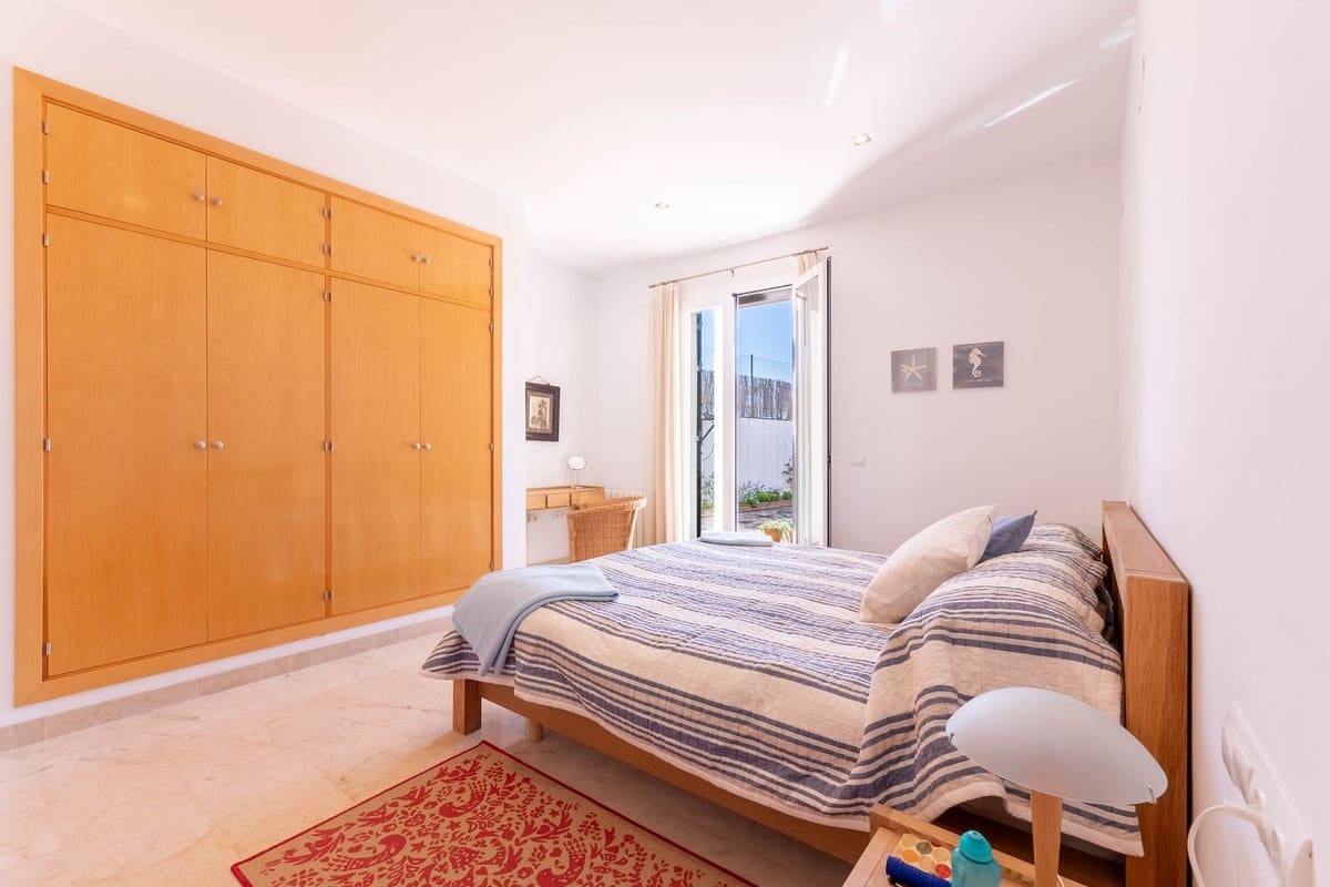 Chalet de 4 habitaciones en Mijas Golf en venta - 1.050.000 € (Ref: 10041688)