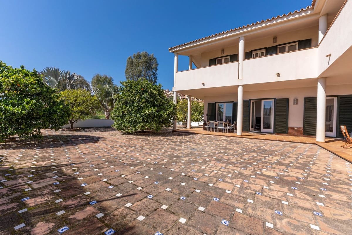 Chalet de 4 habitaciones en Mijas Golf en venta - 1.050.000 € (Ref: 10041688)