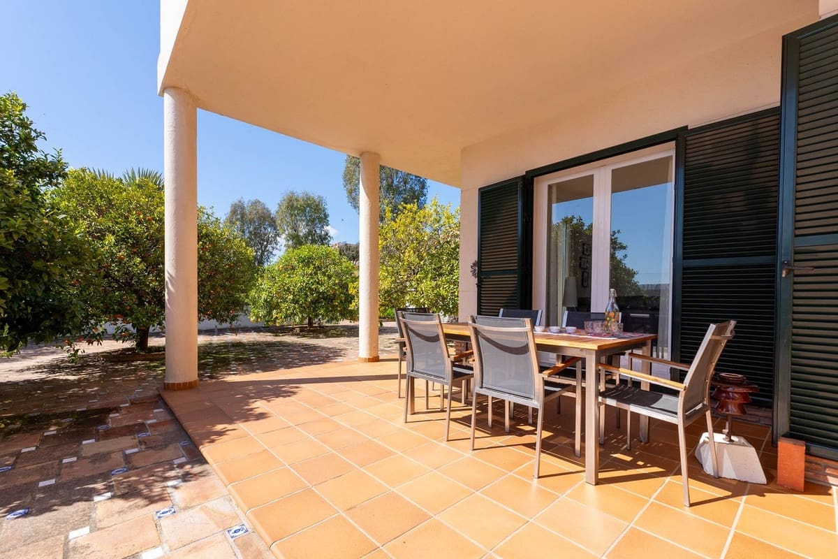 Chalet de 4 habitaciones en Mijas Golf en venta - 1.050.000 € (Ref: 10041688)