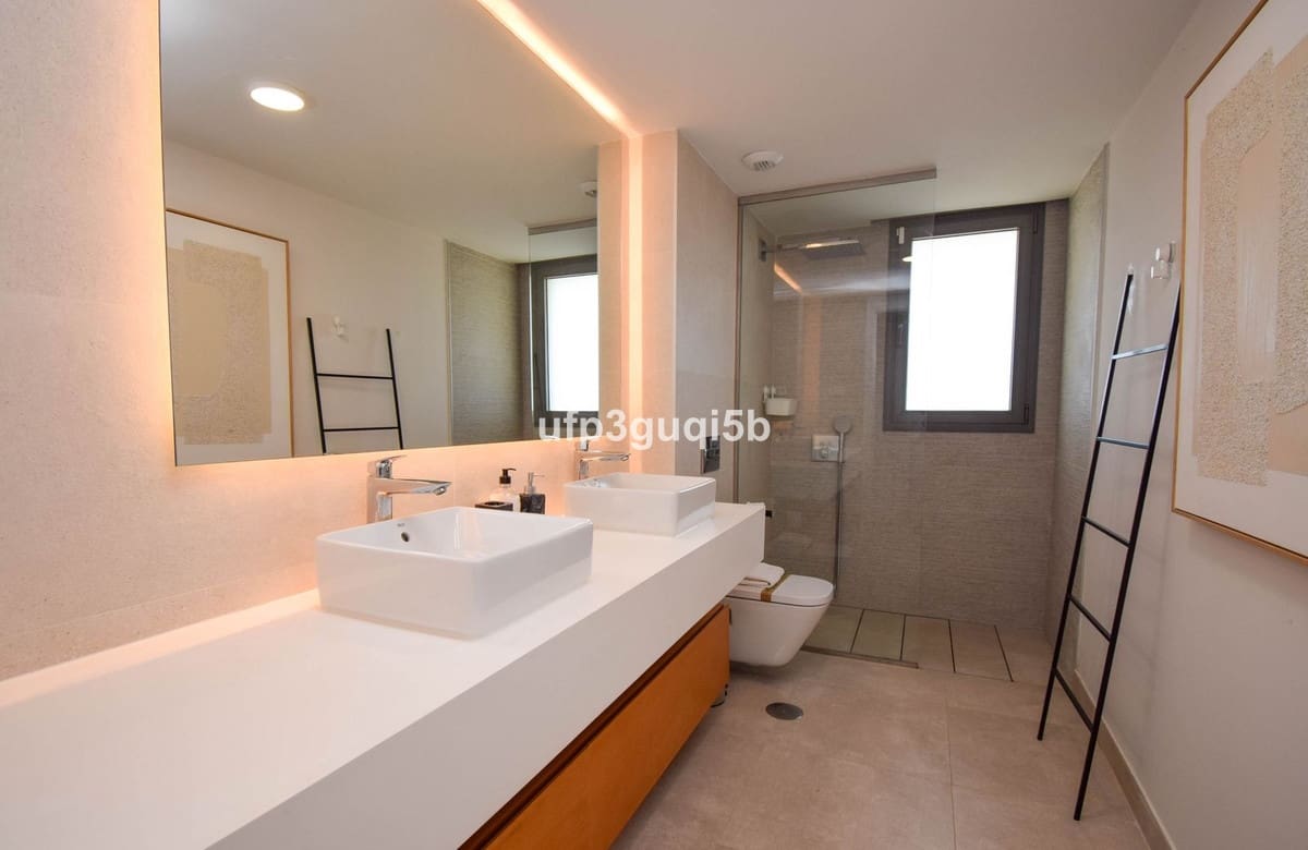 3 bedroom Townhouse for sale in Mijas Costa with pool garage - € 1,295,000 (Ref: 10041689)