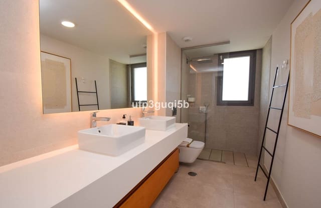 3 bedroom Townhouse for sale in Mijas Costa, Mijas with pool garage - € 1,295,000 (Ref: 10041689)