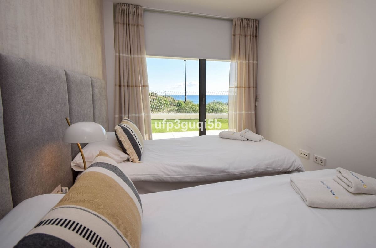 3 bedroom Townhouse for sale in Mijas Costa with pool garage - € 1,295,000 (Ref: 10041689)