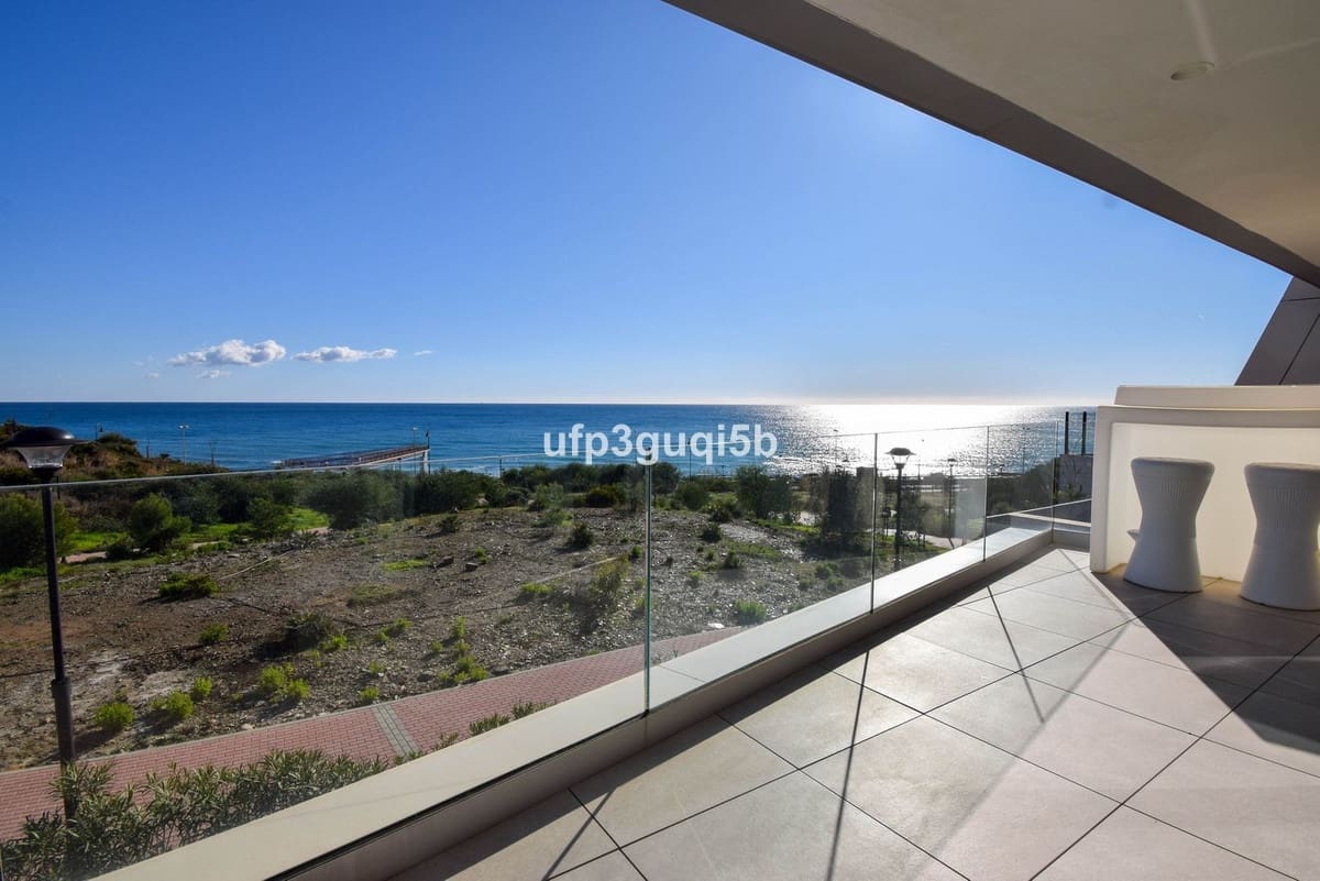 3 bedroom Townhouse for sale in Mijas Costa with pool garage - € 1,295,000 (Ref: 10041689)