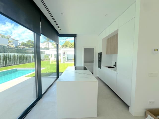 5 chambre Villa/Maison à vendre à Atalaya-Isdabe, Estepona avec piscine - 2 000 000 € (Ref: 10041868)