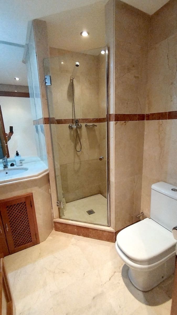 Apartamento de 3 habitaciones en Costalita en venta con piscina garaje - 715.000 € (Ref: 10041869)