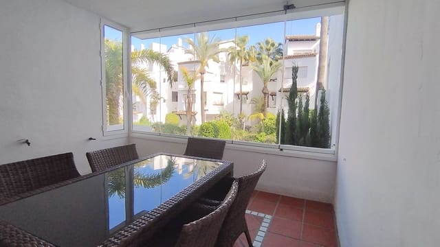 Apartamento de 3 habitaciones en Costalita, Estepona en venta con piscina garaje - 715.000 € (Ref: 10041869)