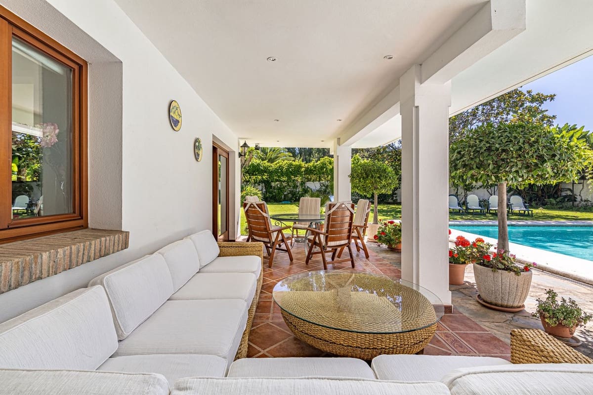 5 sovrum Villa till salu i Cancelada med pool garage - 2 400 000 € (Ref: 10041870)