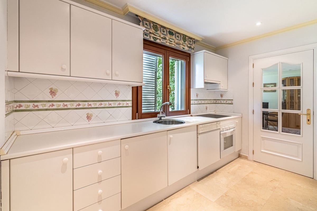 5 sovrum Villa till salu i Cancelada med pool garage - 2 400 000 € (Ref: 10041870)