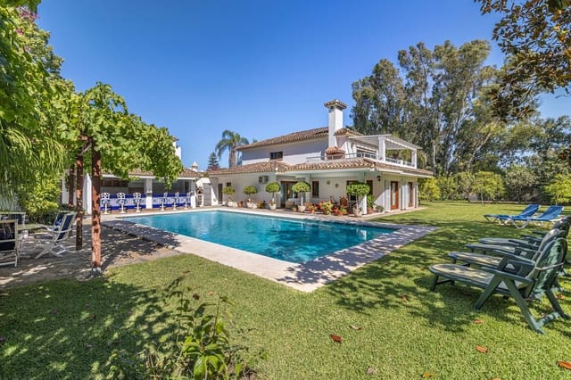 5 soveværelse Villa til salg i Cancelada, Estepona med swimmingpool garage - € 2.400.000 (Ref: 10041870)