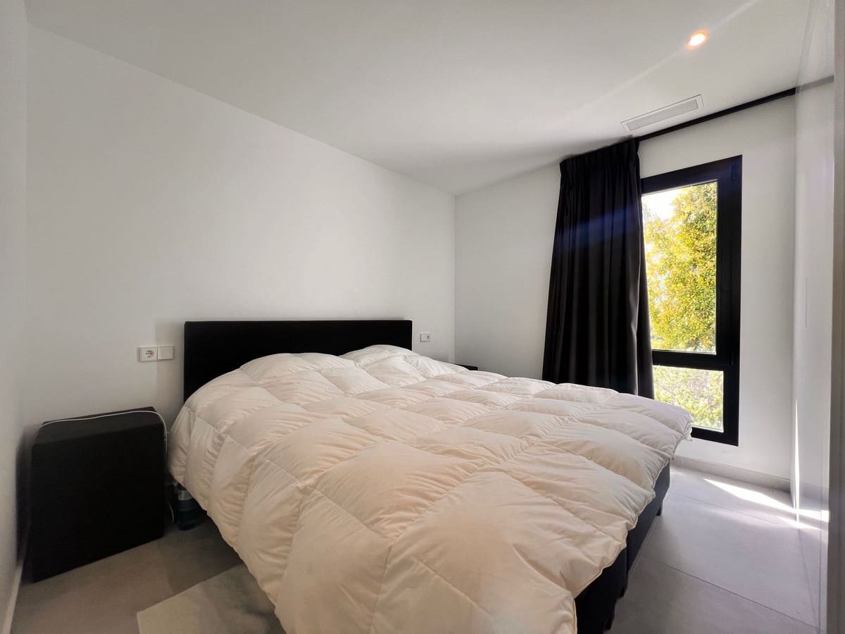 5 soveværelse Villa til salg i El Chaparral med swimmingpool garage - € 1.450.000 (Ref: 10041872)