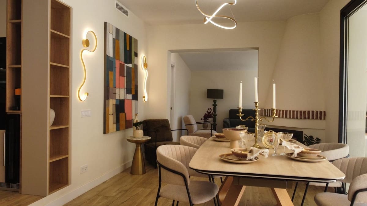 5 bedroom Villa for sale in Costabella with pool garage - € 1,490,000 (Ref: 10041873)
