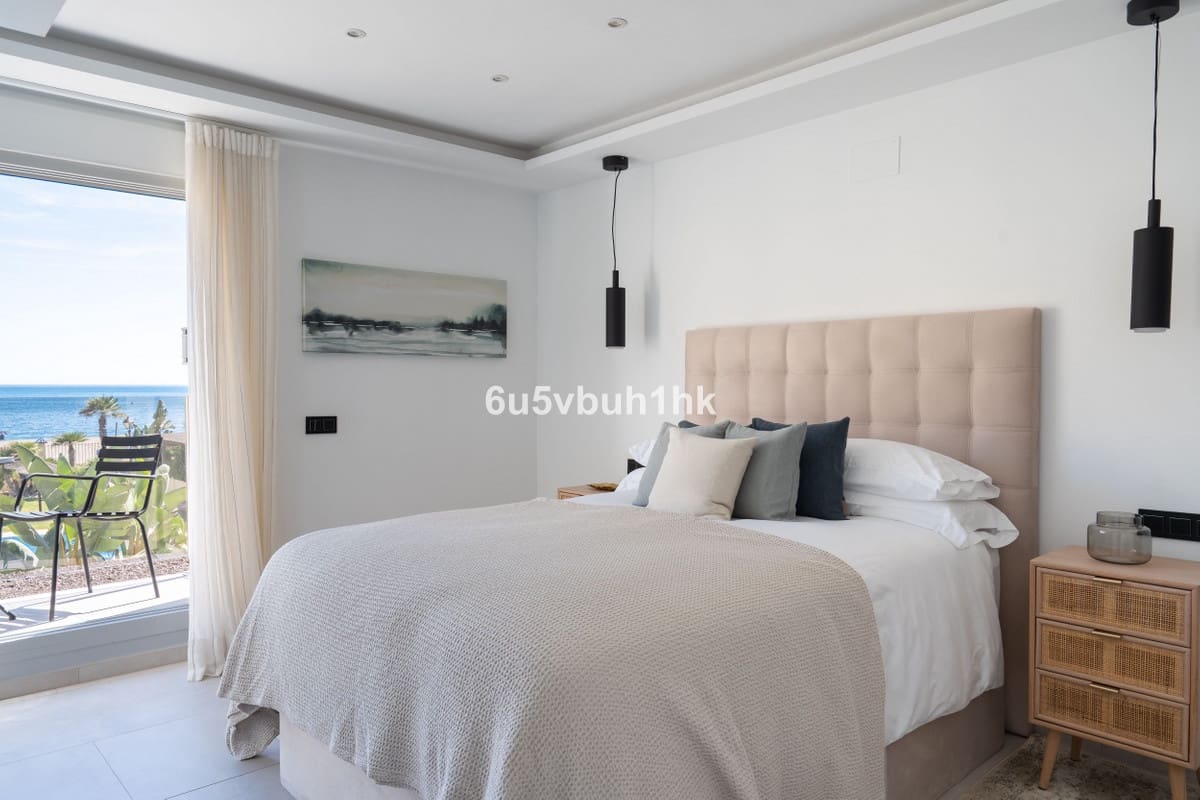 3 makuuhuone Omakotitalo myytävänä paikassa Casares - 999 000 € (Ref: 10041876)