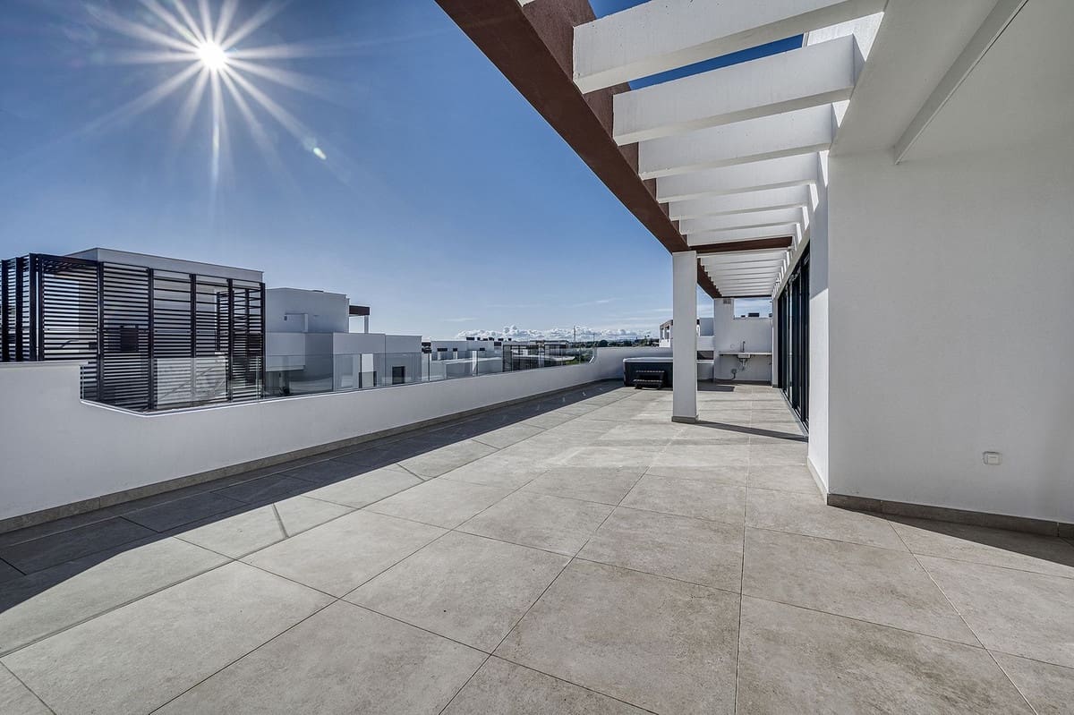 3 soverom Leilighet til salgs i Cancelada med svømmebasseng garasje - € 990 000 (Ref: 10041877)