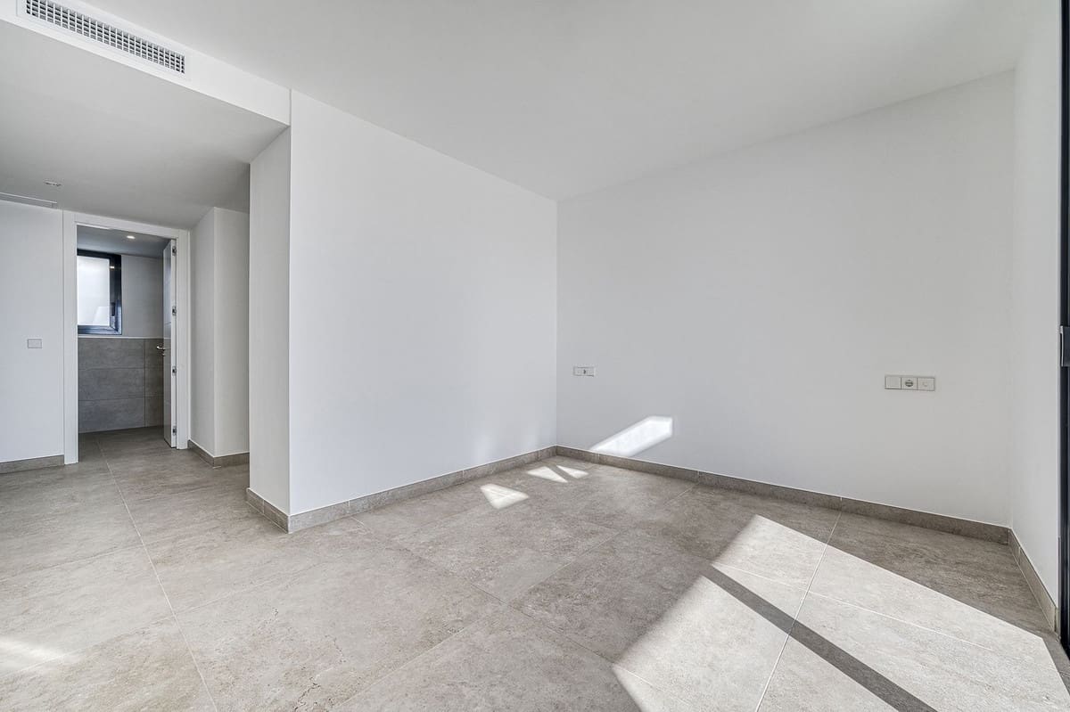 3 soverom Leilighet til salgs i Cancelada med svømmebasseng garasje - € 990 000 (Ref: 10041877)