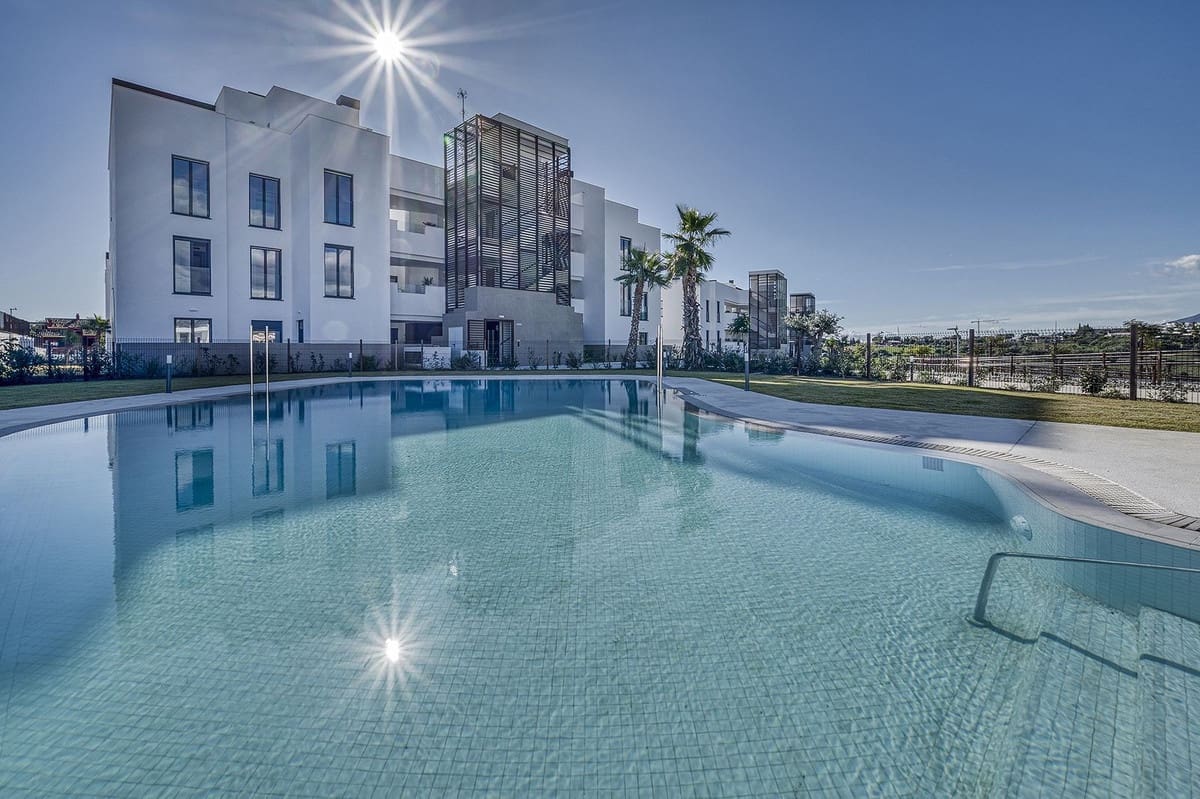 3 soverom Leilighet til salgs i Cancelada med svømmebasseng garasje - € 990 000 (Ref: 10041877)