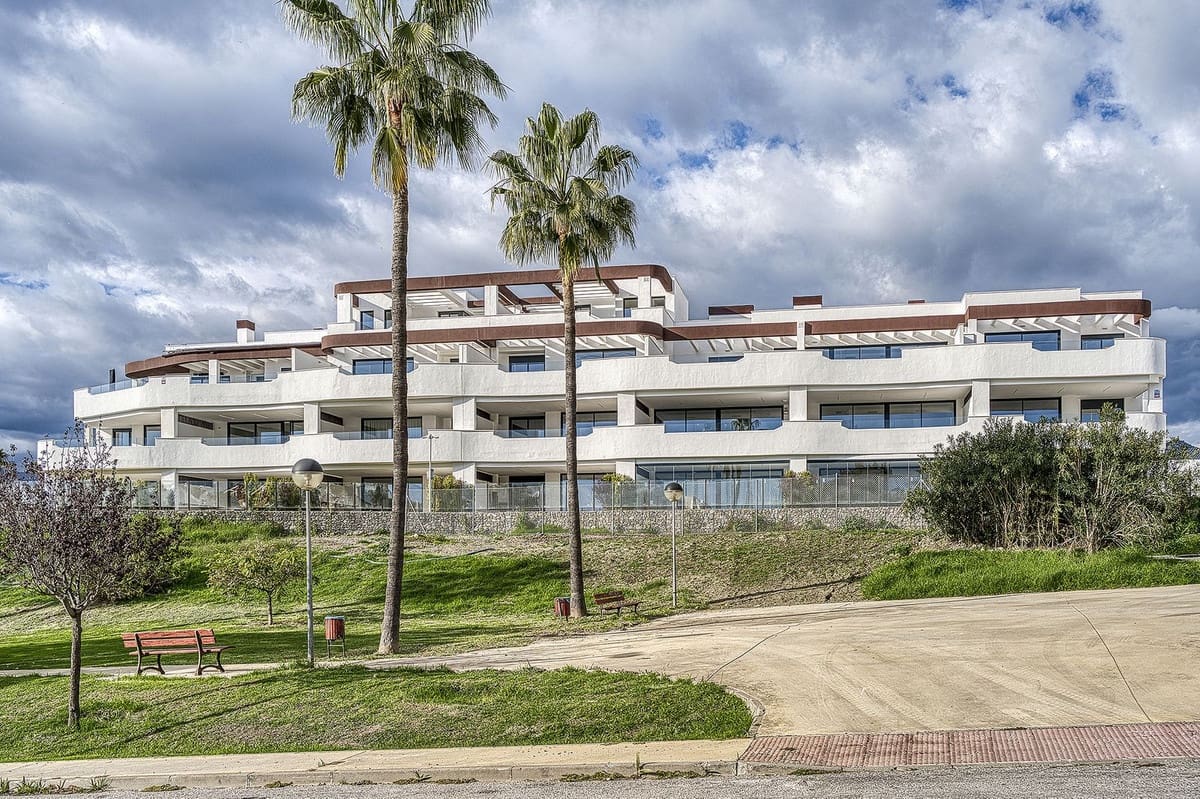 3 soverom Leilighet til salgs i Cancelada med svømmebasseng garasje - € 990 000 (Ref: 10041877)