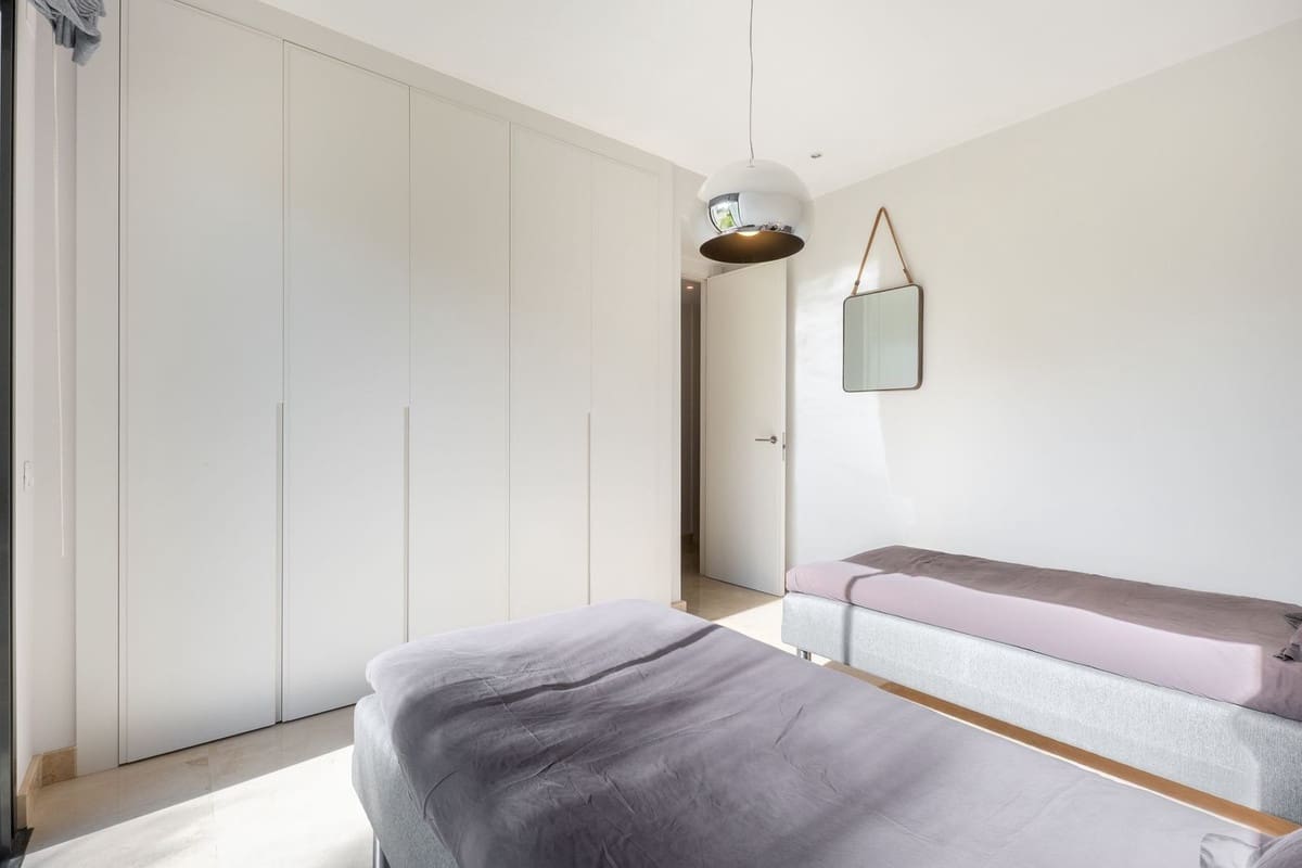 3 makuuhuone Huoneisto myytävänä paikassa Cabopino mukana uima-altaan - 850 000 € (Ref: 10041879)