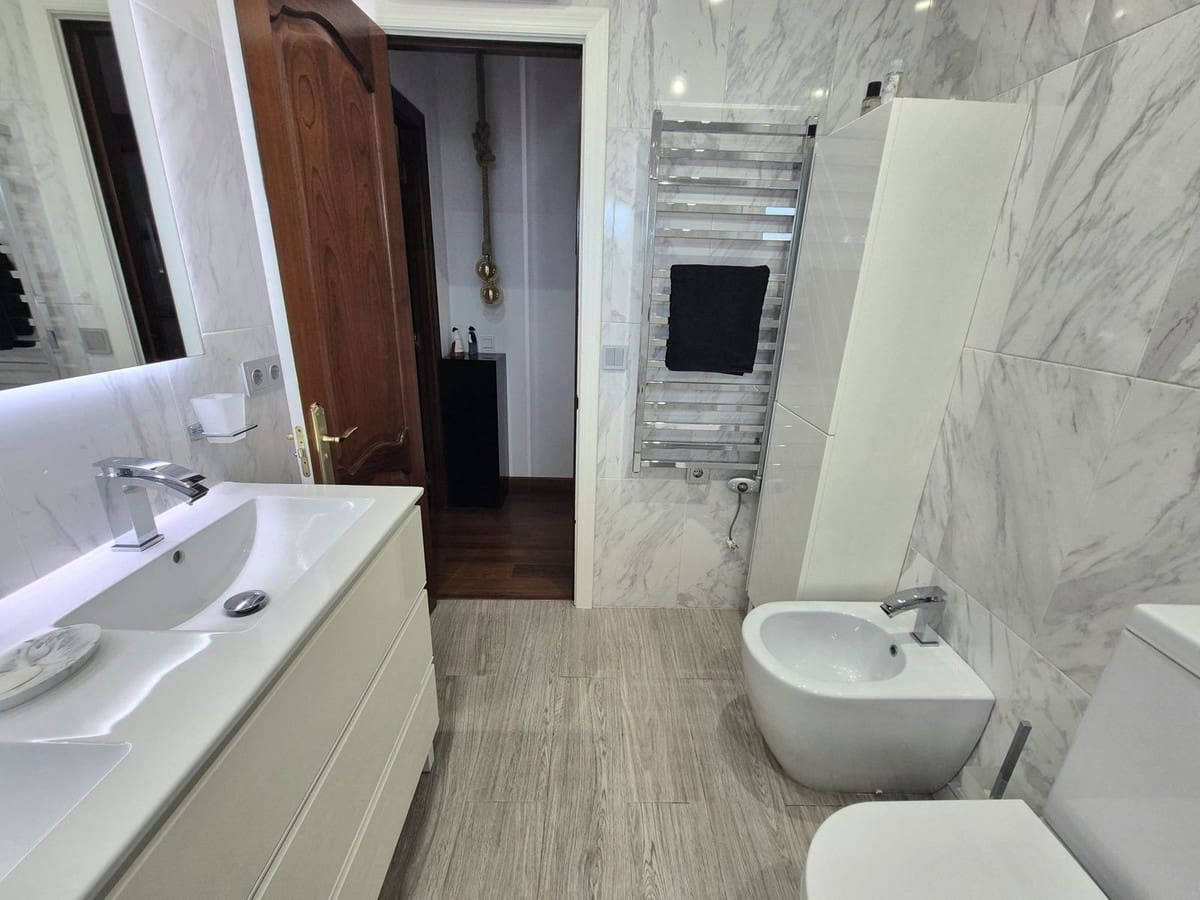 4 chambre Villa/Maison à vendre à Coin avec piscine garage - 795 000 € (Ref: 10041882)
