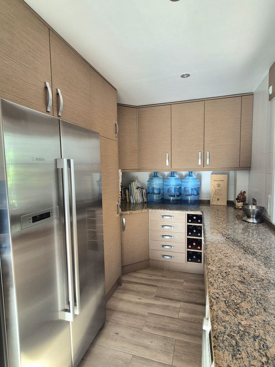 4 chambre Villa/Maison à vendre à Coin avec piscine garage - 795 000 € (Ref: 10041882)