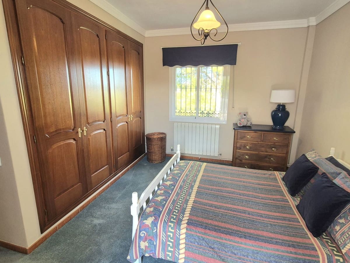 4 chambre Villa/Maison à vendre à Coin avec piscine garage - 795 000 € (Ref: 10041882)