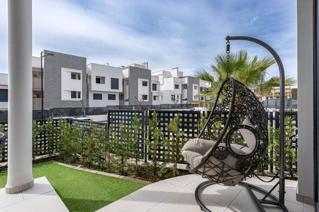 Casa de 3 habitaciones en Bel-Air, Estepona en venta - 895.000 € (Ref: 10041885)