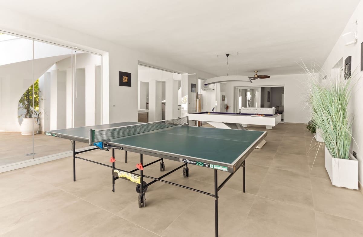 6 sypialnia Willa na sprzedaż w Atalaya-Isdabe z basenem garażem - 4 200 000 € (Ref: 10041887)